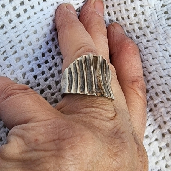 Vintage Unisex Convex  Sterling‎ Ring  9 - Picture 3 of 8